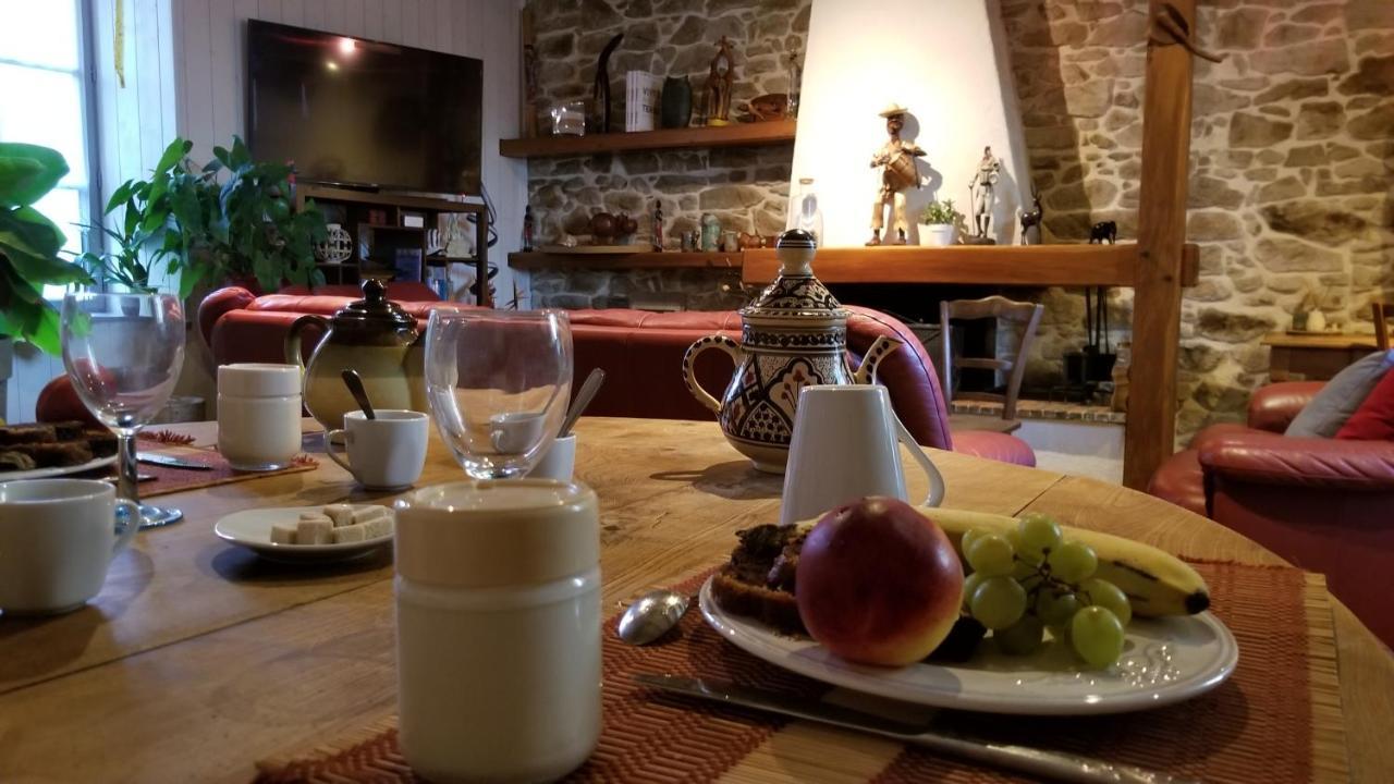 Chambres Et Gite Dans Un Lieu Calme Et Champetre Gourge Les Grippeaux Proche Parthenay 外观 照片
