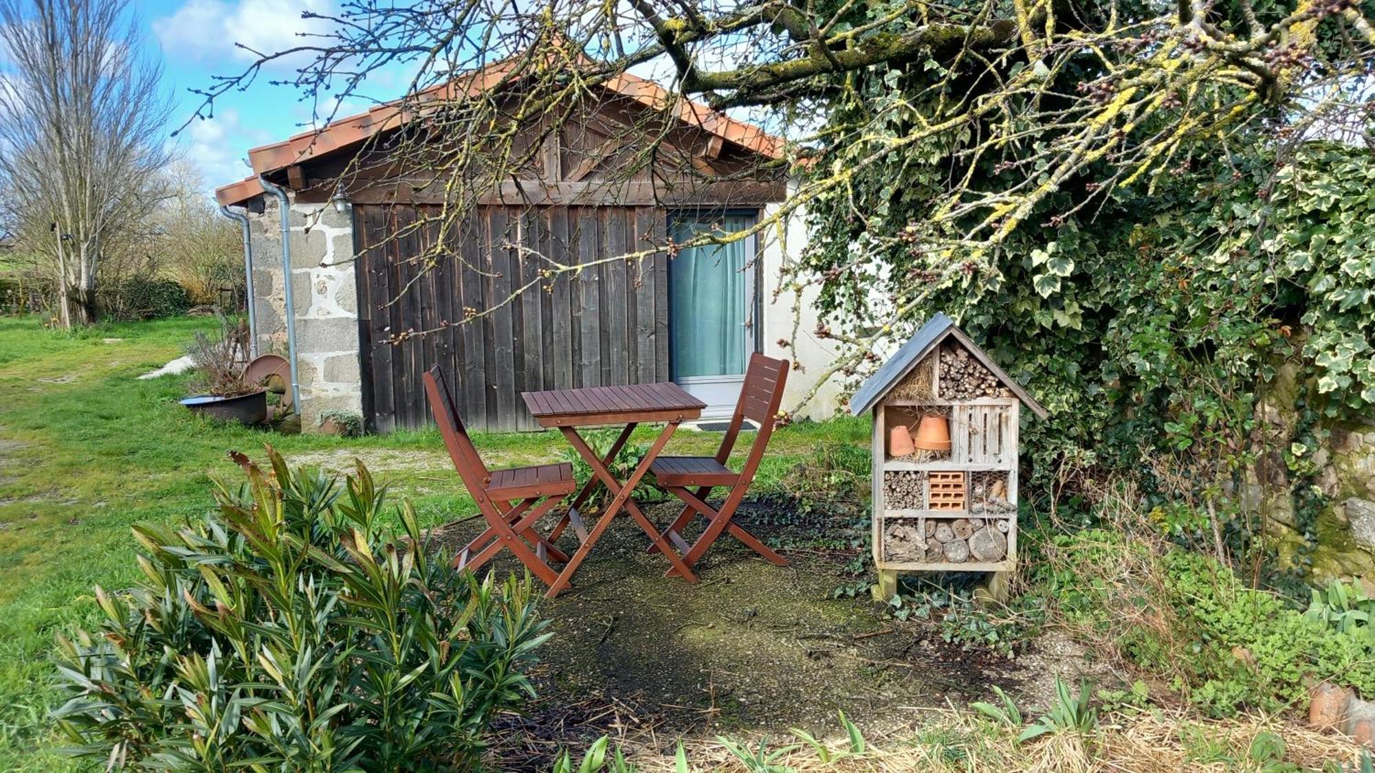 Chambres Et Gite Dans Un Lieu Calme Et Champetre Gourge Les Grippeaux Proche Parthenay 外观 照片
