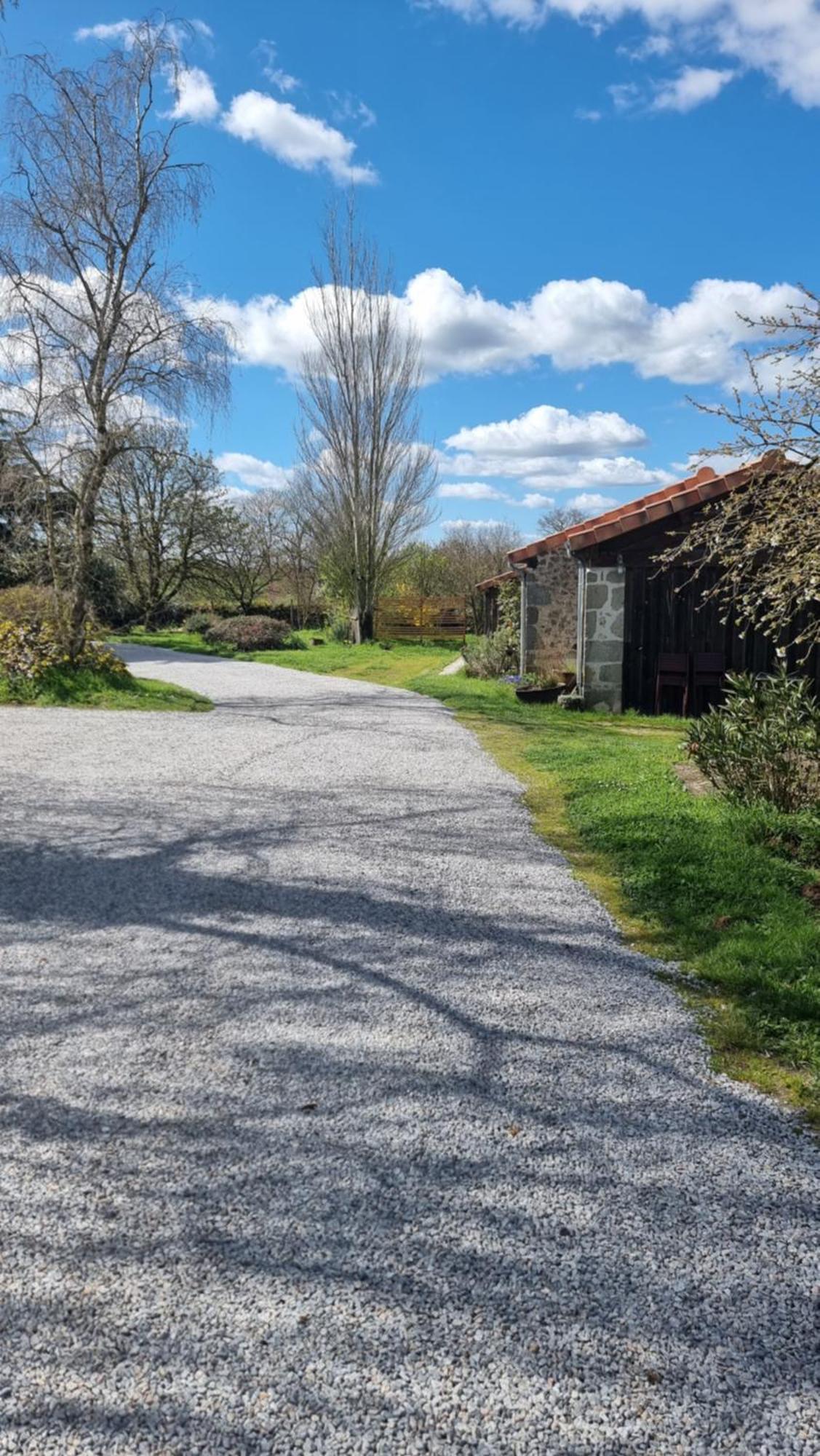 Chambres Et Gite Dans Un Lieu Calme Et Champetre Gourge Les Grippeaux Proche Parthenay 外观 照片